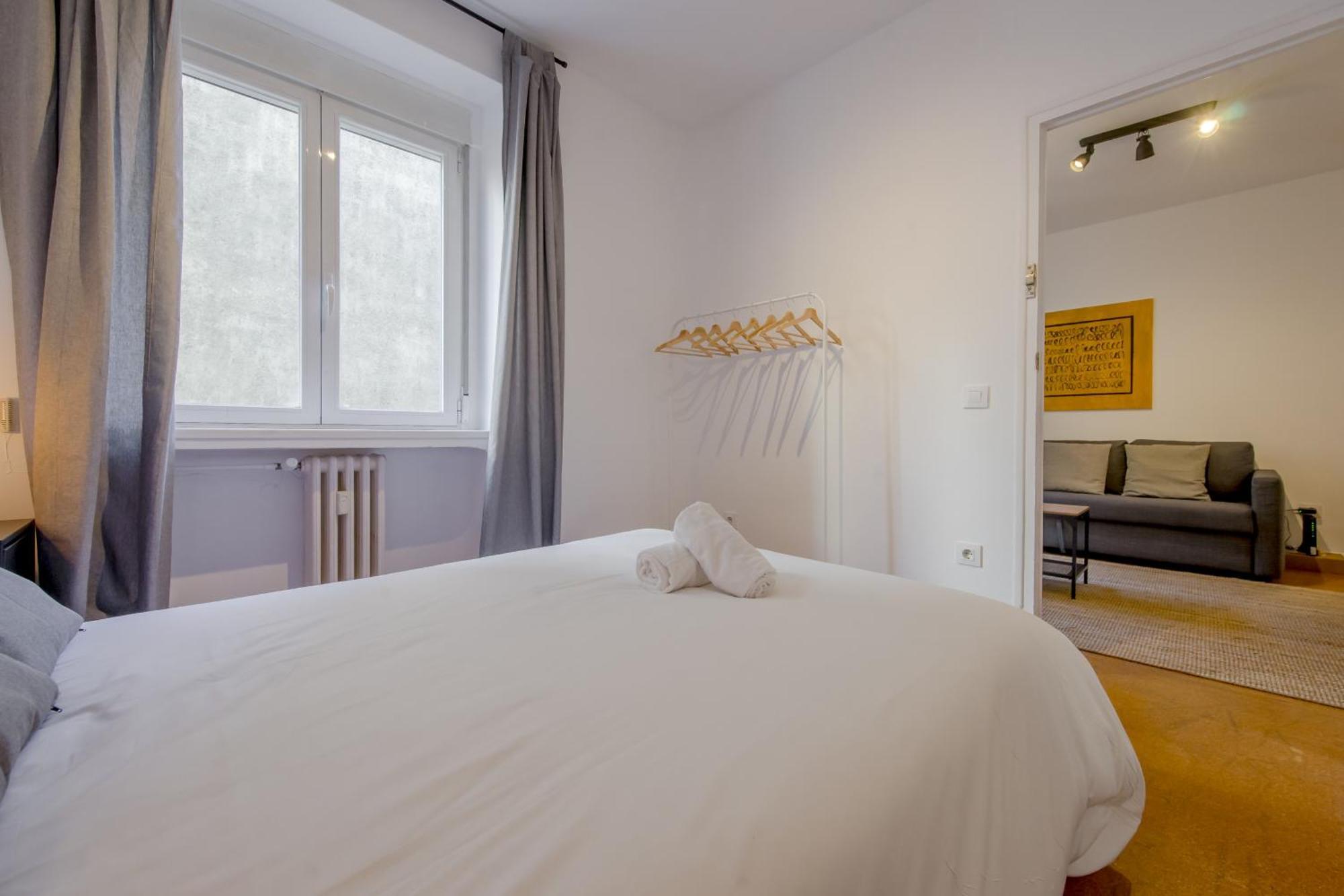 Classic Apt 7Pax En La Latina-Centro De มาดริด ภายนอก รูปภาพ