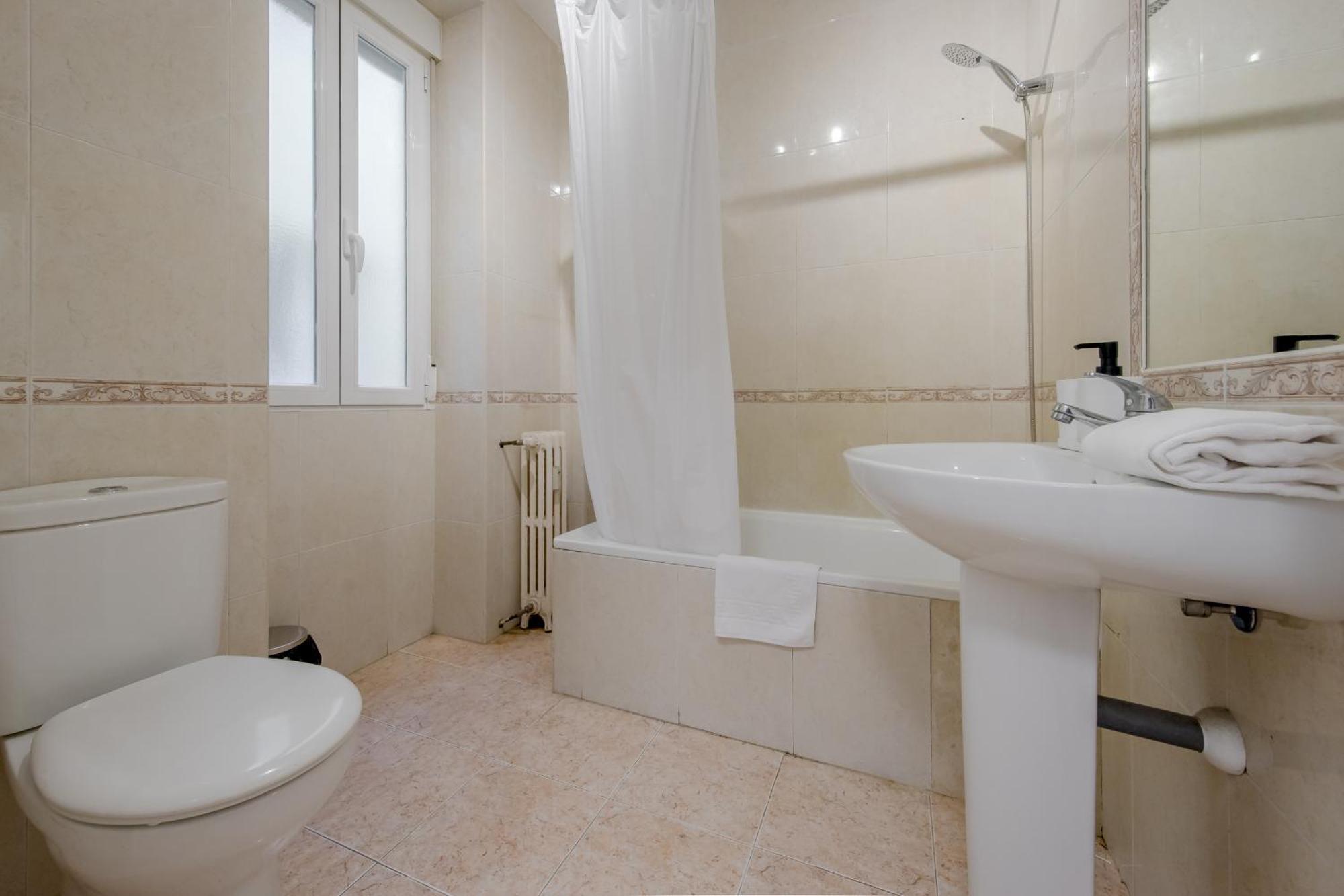 Classic Apt 7Pax En La Latina-Centro De มาดริด ภายนอก รูปภาพ